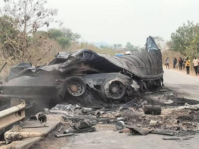 Togo : Accident spectaculaire sur la RN1 à Sotouboua 