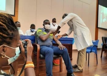 Togo/deuxième dose du vaccin anti-Covid : Yark et tous ses collègues donnent le ton (Photos)