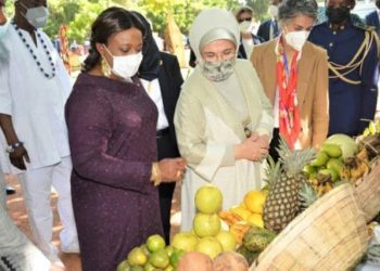 TOGO : Yawa Tsegan dans le rôle de First Lady