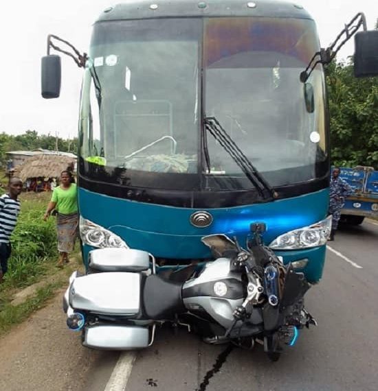 Togo : un motard percuté à mort par un bus ; les faits