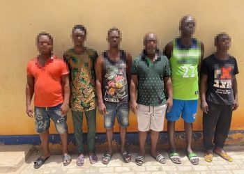 Togo : Trois réseaux d escrocs et de cambrioleurs démantelés par la police