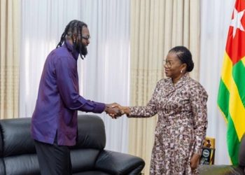 Togo : Emmanuel Sheyi Adebayor reçu par Mme Victoire Dogbé