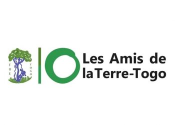Togo : l’ONG « Les Amis de la Terre » appellent à l’action urgente pour stopper la production de plastiques