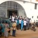 Togo- Mauvaise note pour l’Église Pentecôte : Recours à la police pour réprimer les fidèles manifestants dans les églises