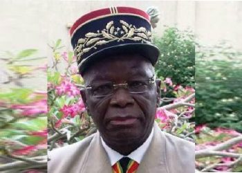 Le Général Akawilou Sizing Walla