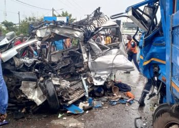 Togo/Accident de la route à Bouladè : un mort et dix-huit blessés dans une collision entre un minibus et un poids lourd