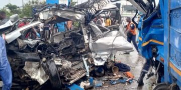 Togo/Accident de la route à Bouladè : un mort et dix-huit blessés dans une collision entre un minibus et un poids lourd