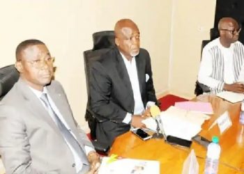 Togo- Le scélérate Hodabalo contredit le négationniste Adjourouvi et interdit une fois encore la manifestation pacifique prévue ce samedi