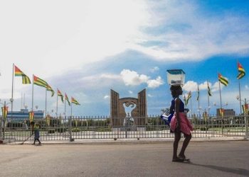 Opinion : La « recette Noam Chomsky », levier ultime du changement politique au Togo