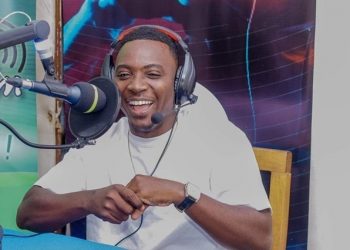 La crise silencieuse du métier d’animateur radio au Togo