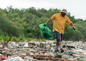 Salubrité et gestion des déchets : quatre ministres interpellent les maires et exigent des actions immédiates