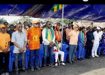 Togo : Quand la critique contre l’opposition pourrait mieux chanter